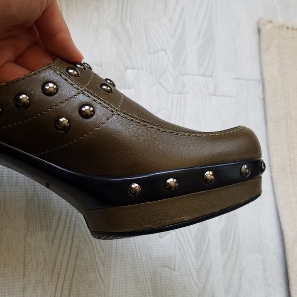 Stuart Weitzman studded platform mules / clog slip ons, Olive Green (size 7) - Picture 11 of 14